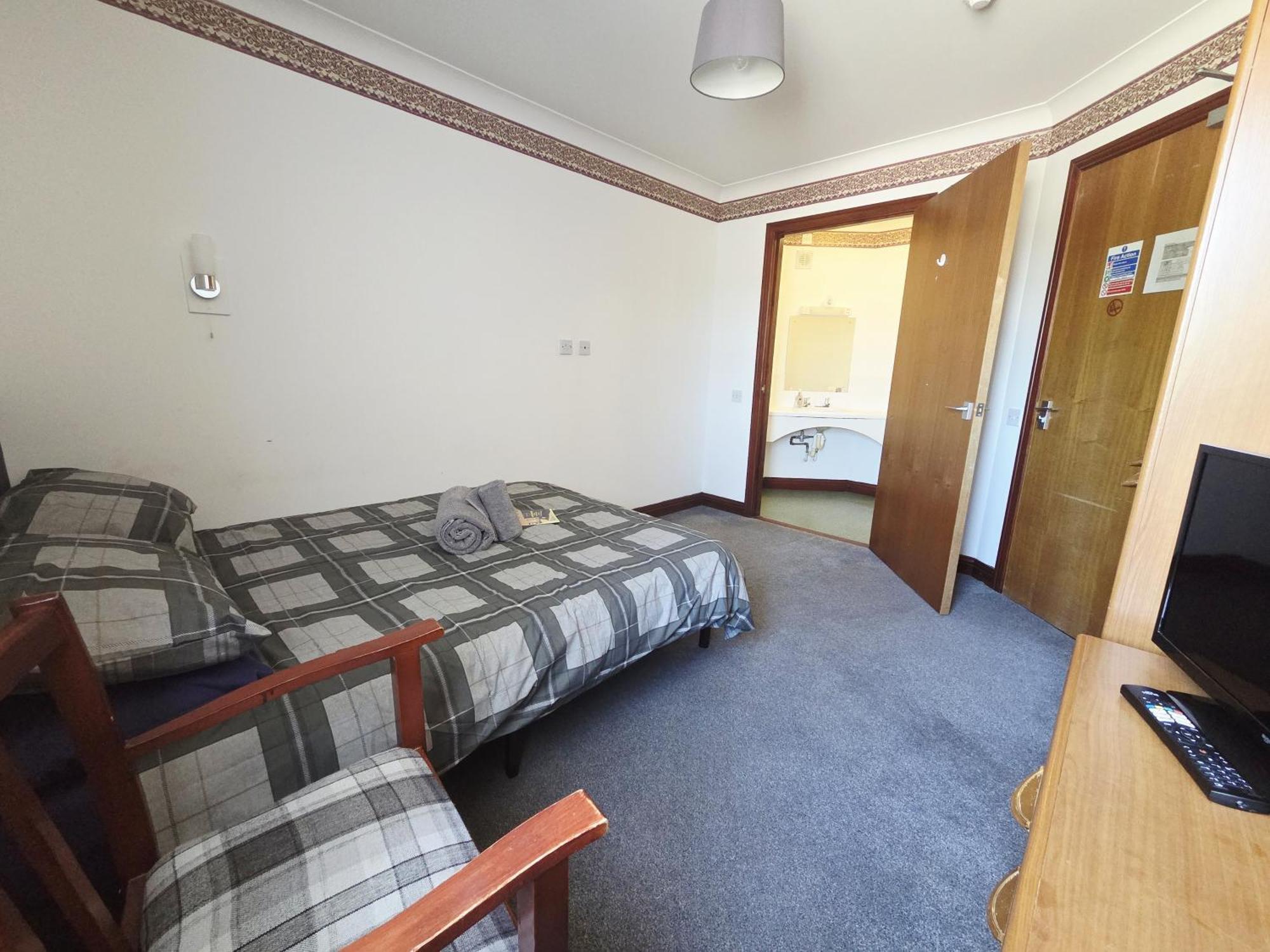 Weston House Keithホステル エクステリア 写真